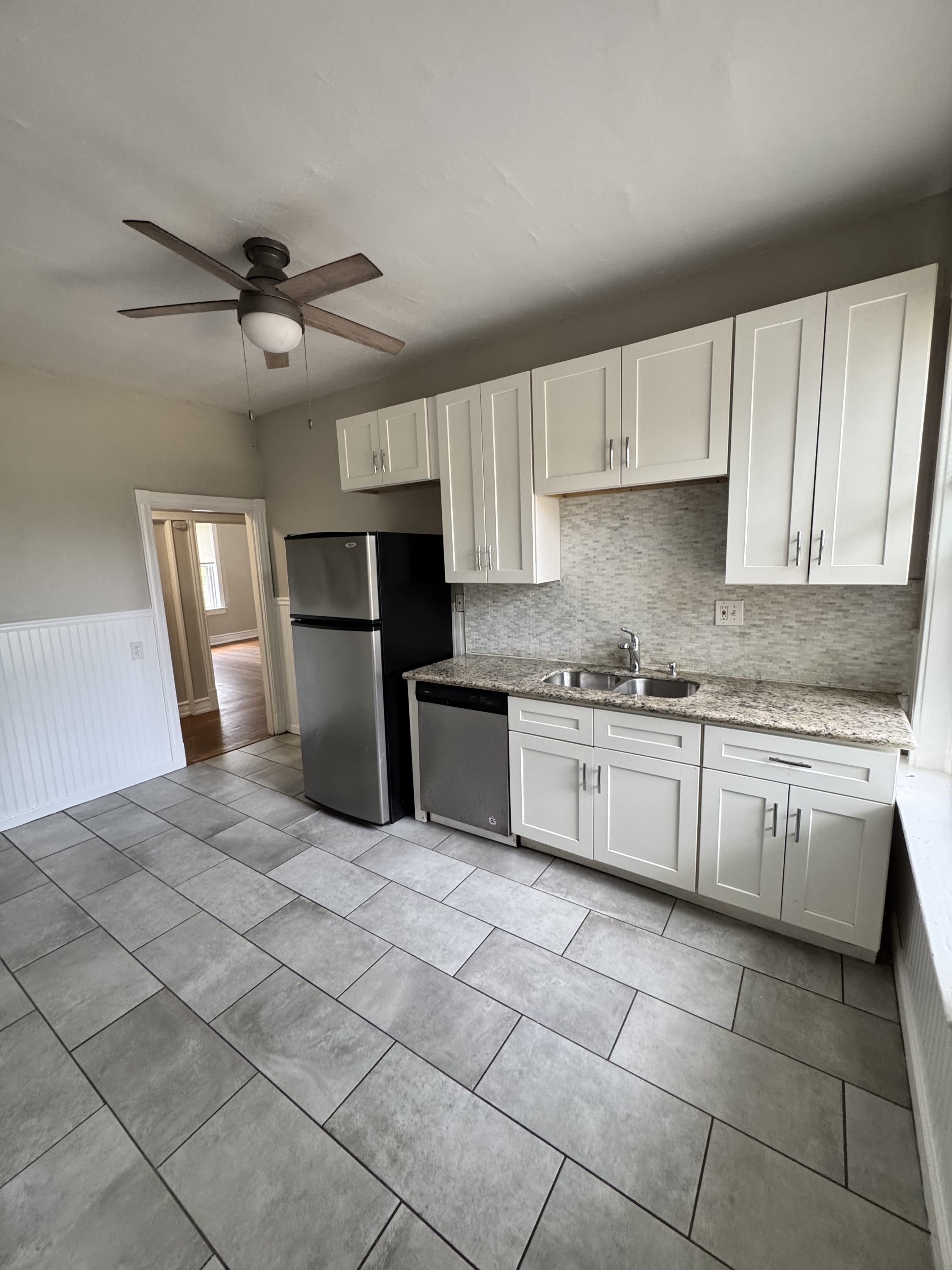 2334 Tower Grove Avenue - 1E